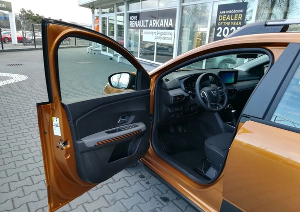 Dacia Sandero cena 82935 przebieg: 9, rok produkcji 2023 z Jedwabne małe 121